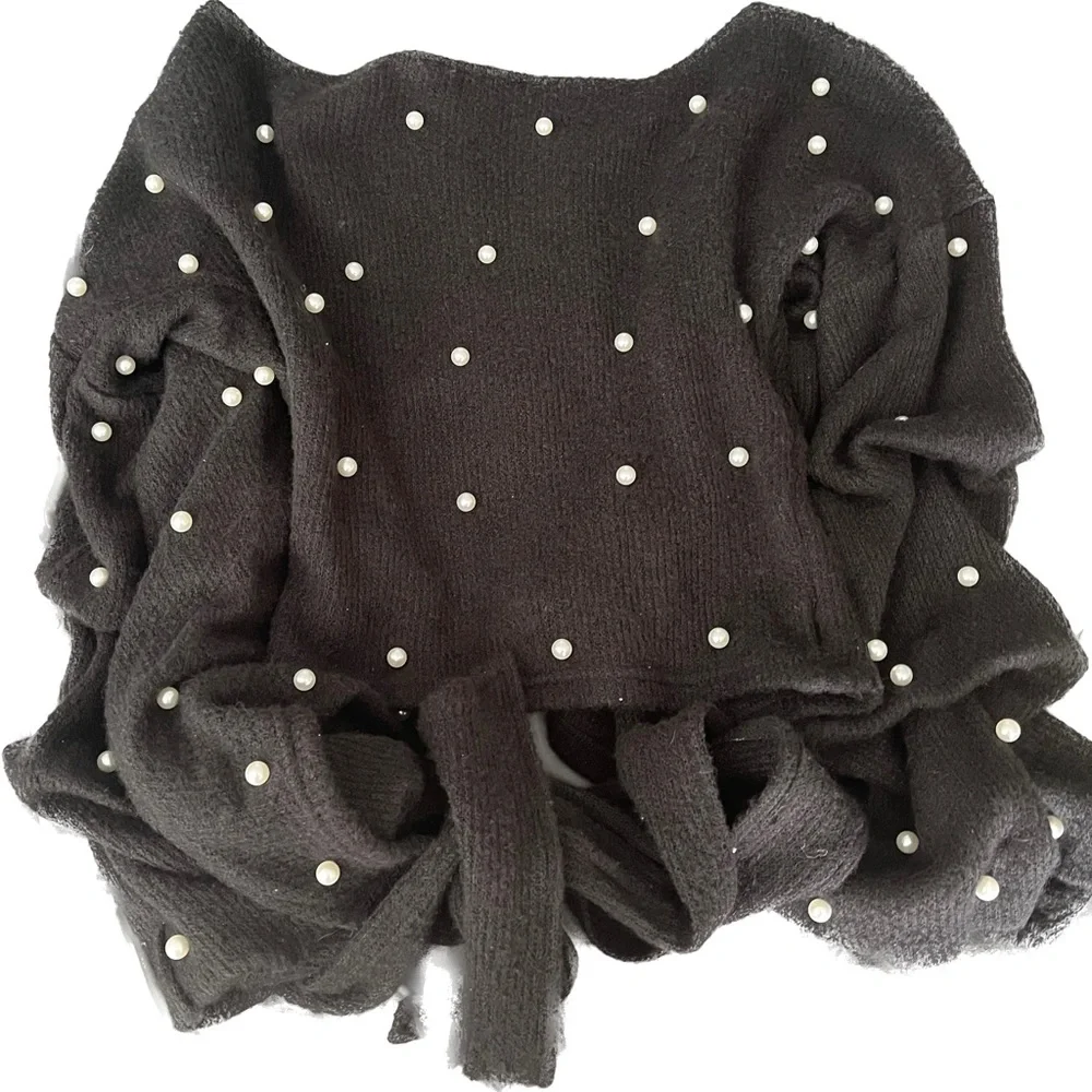 The Love Sweater - Picture 3 of 3
